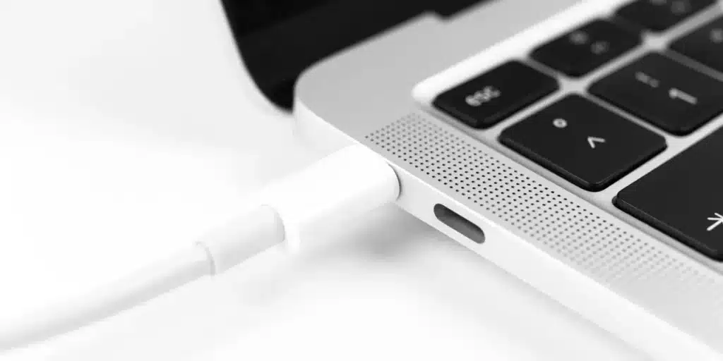  USB-A Port: Charge Laptop without Charger
