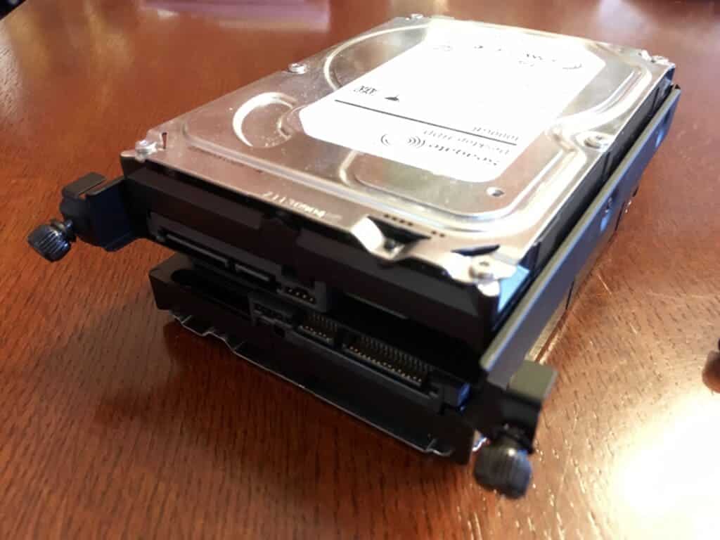 6.    Take off the hard drive mount.