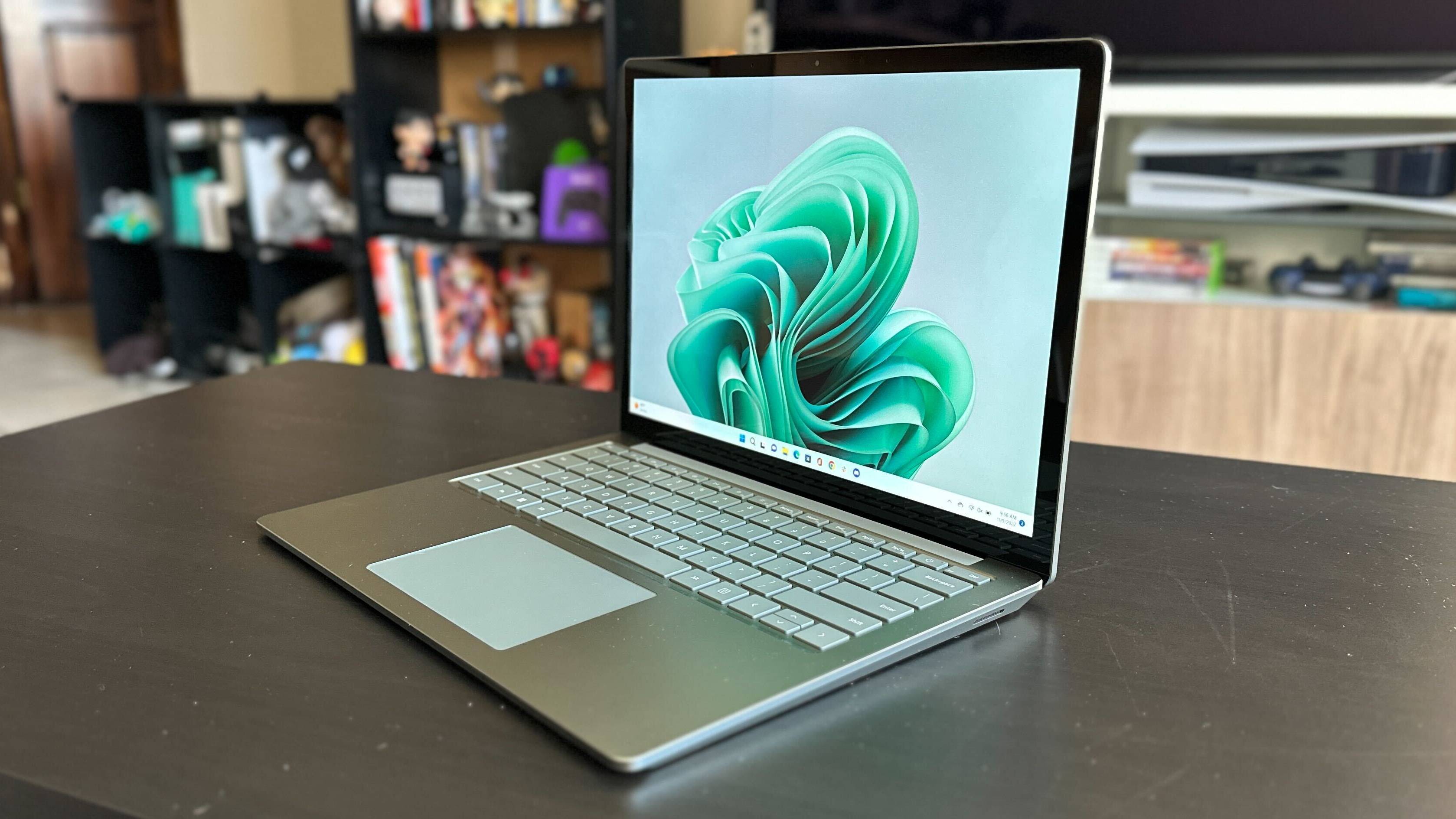 Microsoft Surface Laptop  